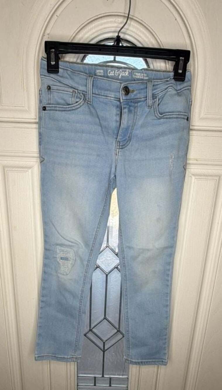 Cat & Jack Light Blue High-Rise Tapered Jeans, Size 8